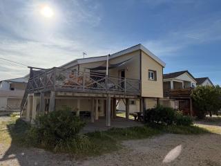 CHALET GRUISSAN 10 Places 4 Chambres CONFORT & VUE sur MER - Gruissan - 0