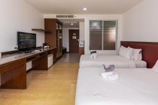 The Kris Resort Hotel - 6