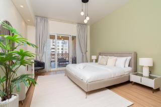 Marina Residence Tower 6 - Luxury Unit with Lake and Sea View in Palm Jumeirah - 2