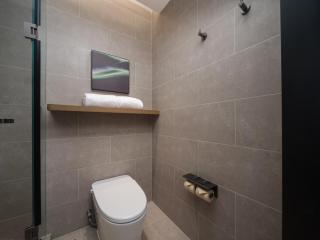 Atour Hotel Dalian Jinshi Beach Anchorage Plaza - Dalian - 1