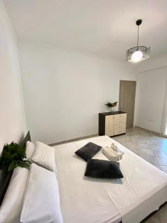 1-Bedroom Apartment by the beach - Mpoukaris - 3