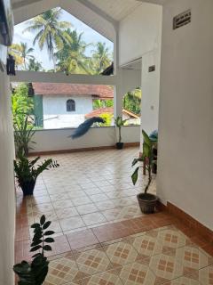 Sunny's Garden Hotel - Ambalangoda - 4