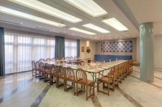 Hotel Puertollano - Puertollano - 4