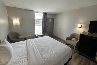 Days Inn by Wyndham Adel I-75 - Adel - 1