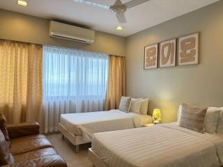 High Floor Sea Facing Apartment - Dar es Salaam - 1