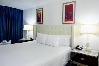 Ramada by Wyndham Yuma - 4