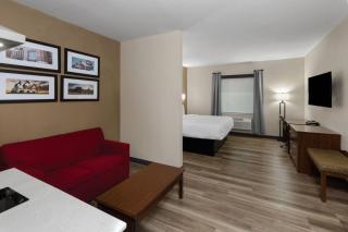 Hawthorn Extended Stay by Wyndham College Station South - College Station - 0