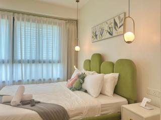 Iskandar Residence -- Legoland & Kids & WiFi # 3BR2B # 6pax - - 5
