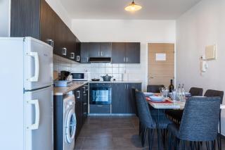 Olympus 2-Bedroom Apartment - 5