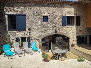La grangerie grange en pierre avec spa - Nîmes - 9