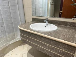 The Pearl 1-1BHK Full sea-side - 8