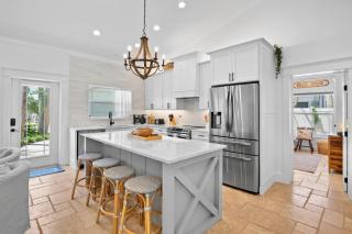Island Chic - Holmes Beach - 6