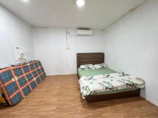Eyka Studio Roomstay - Marang - 8