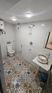 Amber Guest House - Prayagraj - 3