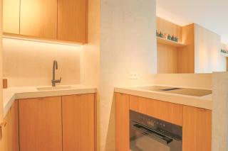 JAMES 17 - Off market fully renovated luxury apartment for rent in the heart of Knokke - Knokke-Heist - 4