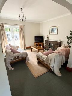Kionslieu Farm Cottages - Foxdale - 2