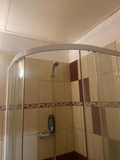 Private Room in Central Budapest, Ideal for Solo Travelers - Budapest - 3