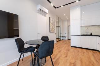 Petrovdom 2-5 new apartment in RC Novopecherski Lypky, 19B Andrii Verkhogliad Street - Kiev - 6