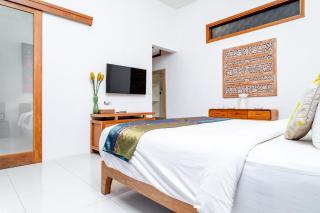 Villa Tentrem Canggu - Tumbak Bayuh - 7
