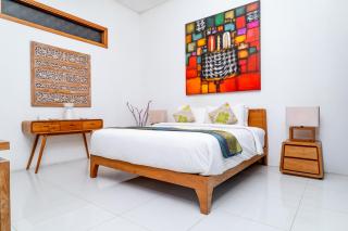 Villa Tentrem Canggu - Tumbak Bayuh - 8