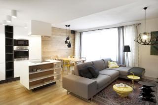 Stylish 2-BR apartment, 100 sqm ǀ AC, Free parking, Terrace with City Views - Koliba - 1