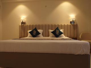 The shagun comfort stay - Lucknow - 1
