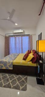 Bollywood House 2 bhk Apartment - Mumbai - 8
