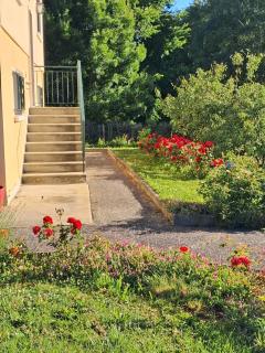 charmant T3 vue montagne - 3