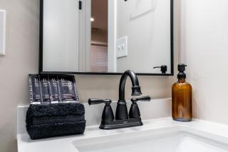 8820 Chautauqua - Lakeside Oasis Cottage - Indian Lake - Lakeview - 6