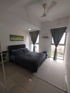 AINALYS HOMESTAY AT Suria Jelutong Service Apartment - Shah Alam - 5