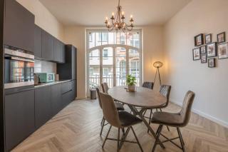 Beautiful renovated apartment in an authentic building - Ostend - 9