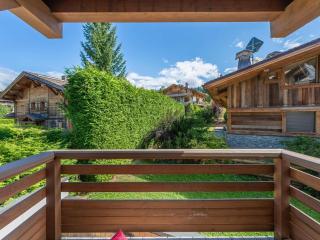Appartement rénové près des remontées mécaniques et du centre, avec terrasse et parking couvert - FR-1-569-126 - Megève - 4