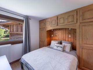 Appartement rénové près des remontées mécaniques et du centre, avec terrasse et parking couvert - FR-1-569-126 - Megève - 3