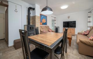 Gorgeous Home In Koromacno With Wifi - Koromačno - 8