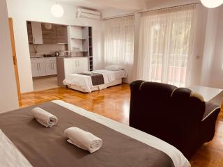 Front Beach Exclusive Apartments - Struga - 6