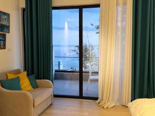 comfort rooms - Himare - 0