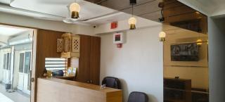 The Gravity Hotel - Jetalpur - 1