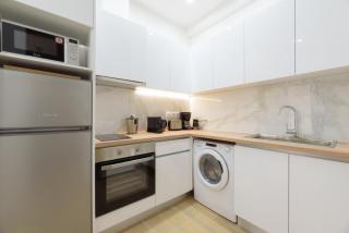 Bright 1-Bedroom Apartment - Atene - 1