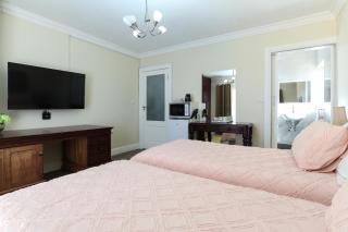 Camdale Guesthouse - 6