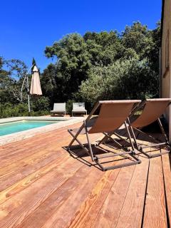 Maison de Charme Uzes piscine 6 à 7 Personnes en pleine nature - 2