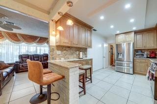 4 Mi to Hard Rock Stadium Miramar Home with BBQ! - Miramar - 2