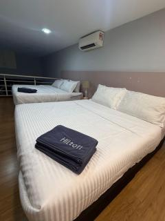 Family Duplex Suites Paradigm Mall KL by ChilloutStay - Petaling Jaya - 0