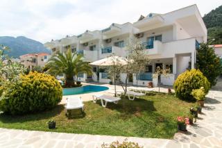 Smaro Studios - Chrisi Ammoudia - 0