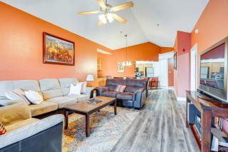 Community Perks Scenic Lake Travis Getaway! - Lago Vista - 7