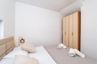 Superior Apartments Fiva with Sea View, Pool and Free Parking - Mlini - 7