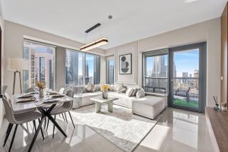 29 Boulevard - Luxury 2BR Apartment with Burj Khalifa & Fountain View - 9