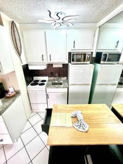 Coastal Cozy - Ocean View at Symphony Beach Club - Ormond Beach - 3