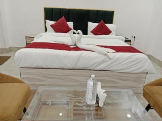 The Grand Palace Inn - Prayagraj - 0