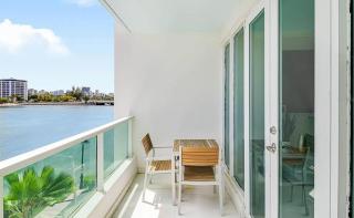 Oceanview Sub Penthouse, Walk to Beach & Pool - San Juan - 4