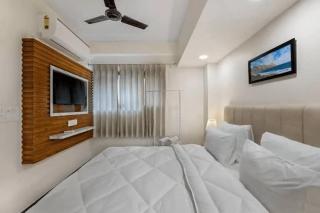Tranquil Studio apartment - Gurgaon - 9